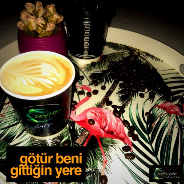 Foto diambil di Zeytin Cafe oleh İnanç A. pada 11/9/2018