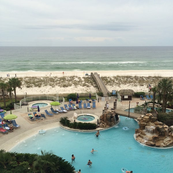 Photo taken at Holiday Inn Resort Pensacola Beach by Francisco H. on 11/7/2015