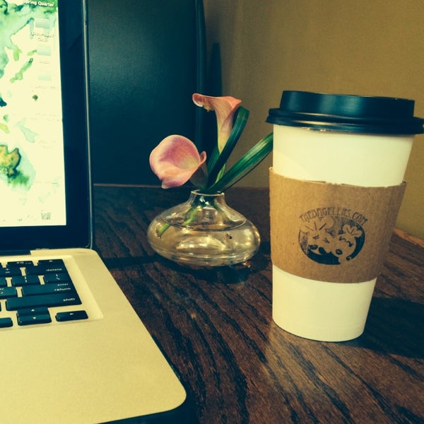 รูปภาพถ่ายที่ The Bagelers Coffeehouse โดย Megan O. เมื่อ 4/30/2014