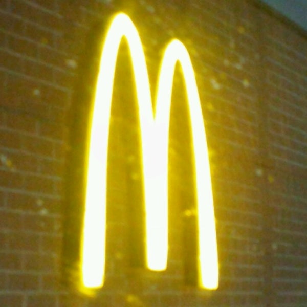 McDonald's Fast Food Restaurant in Fulton