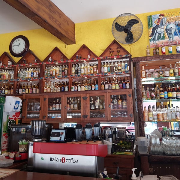 3/26/2019 tarihinde Ulisses @ M.ziyaretçi tarafından Barnabé Restaurante e Cachaçaria'de çekilen fotoğraf