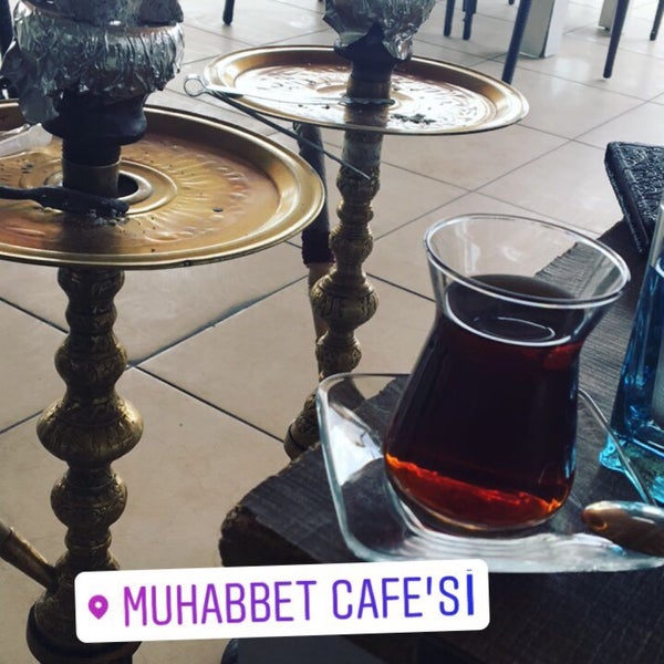 Photo taken at Muhabbet Cafe&#39;si by M. E. on 5/7/2017
