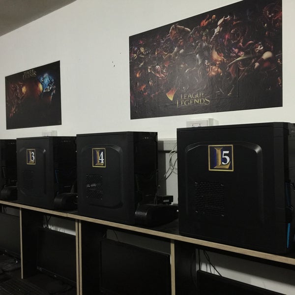 Центрлан ухта. Центр лан ухта. Флеболог в ухте сосногорске. Центр лан ухта. Мобила сосногорск режим работы.