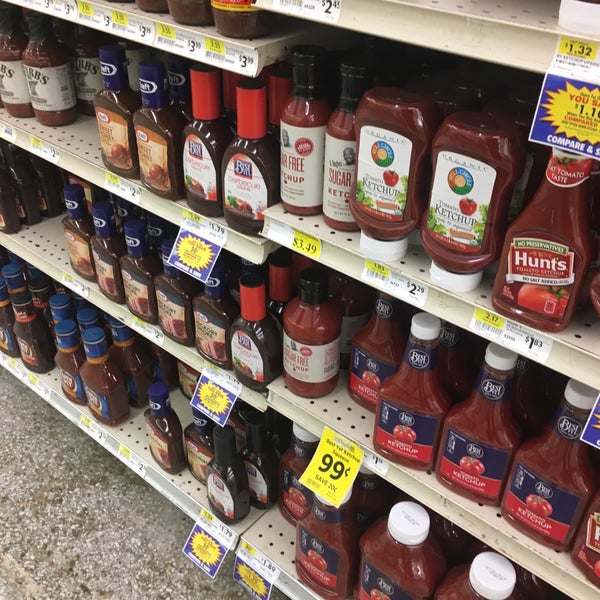 Donofrios Grocery Store in Hermitage