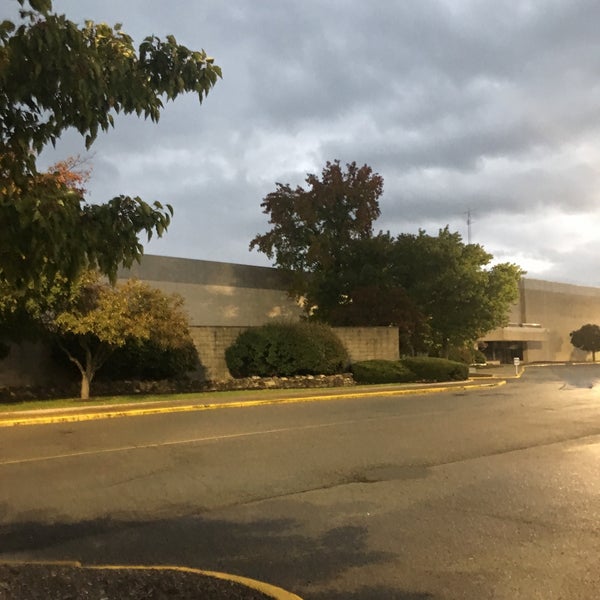 Photo taken at Southern Park Mall by Charles W. on 10/23/2018
