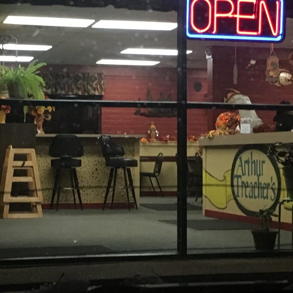 Arthur Treachers Fish And Chips Austintown, OH