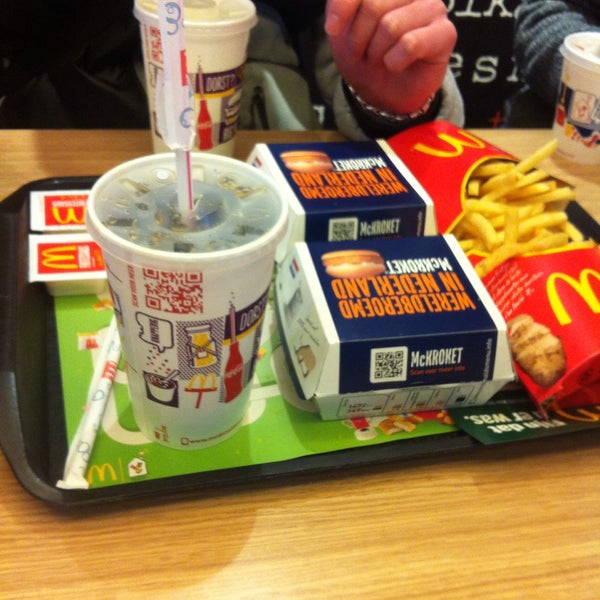 Photo taken at McDonald&#39;s by Ana K. on 2/27/2015