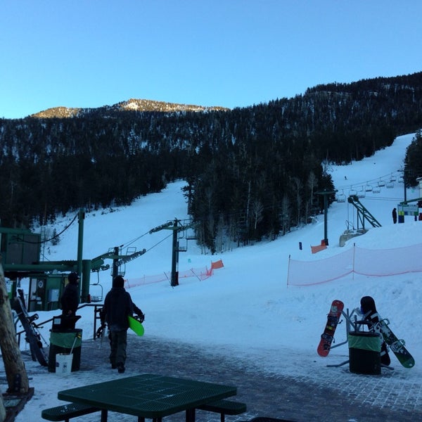 Снимок сделан в Las Vegas Ski And Snowboard Resort пользователем Alejandro C. 12/9/2013