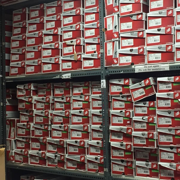 mamplasan sports warehouse