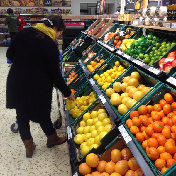 Tesco Extra Supermarket in Quedgeley