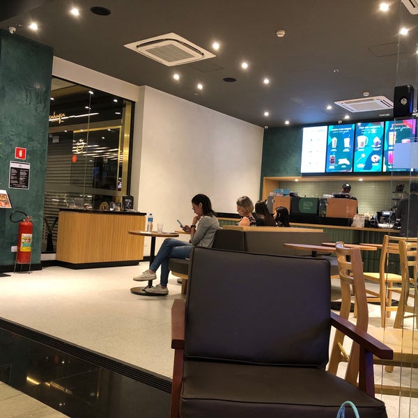 2/16/2020 tarihinde Jorge A.ziyaretçi tarafından Starbucks'de çekilen fotoğraf
