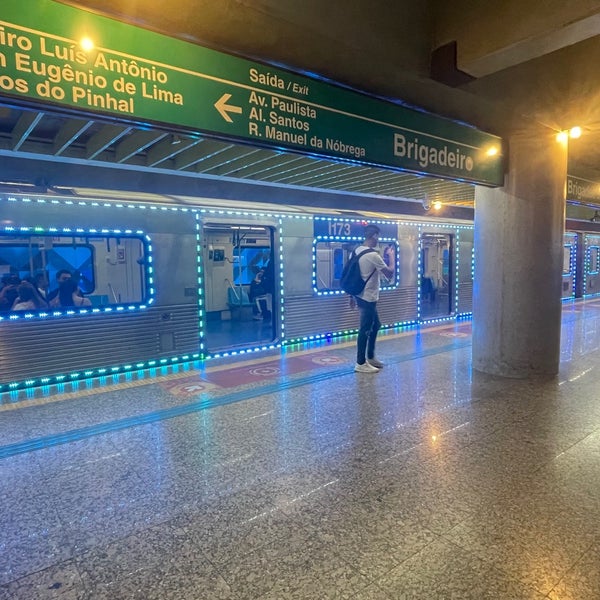 Estação Brigadeiro (Metrô) - Avenida Paulista - São Paulo, SP