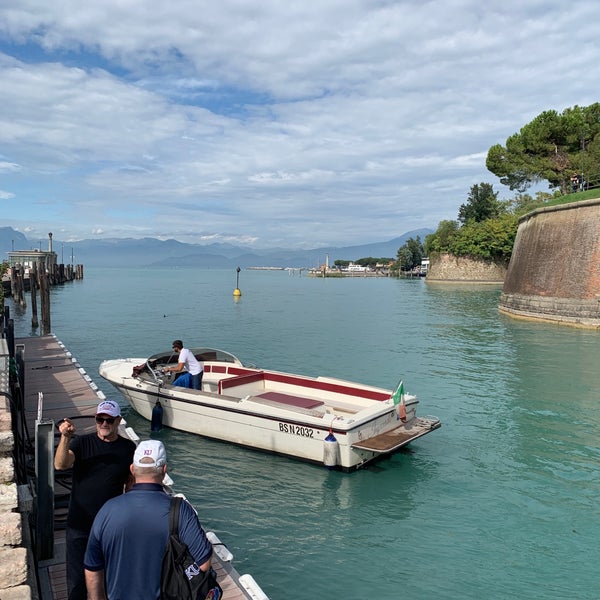 Foto tirada no(a) Lago di Garda por Jessica B. em 9/24/2019