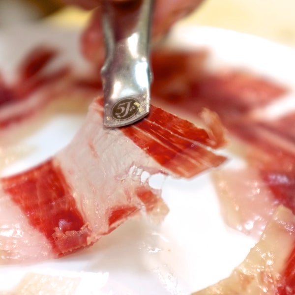 3/14/2014 tarihinde Colmado ibericoziyaretçi tarafından Colmado iberico'de çekilen fotoğraf