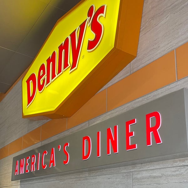 File:Denny's (1822 S Las Vegas Blvd).jpg - Wikimedia Commons