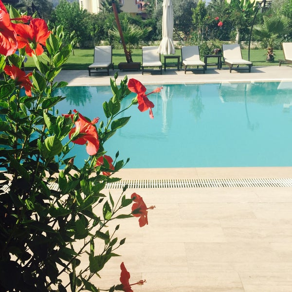 Das Foto wurde bei Göcek Arion Hotel von ooyaa⚖🇹🇷 am 8/7/2015 aufgenommen