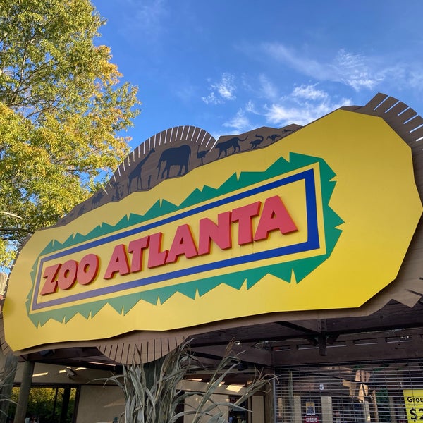Foto tirada no(a) Zoo Atlanta por Andrew M. em 10/15/2022