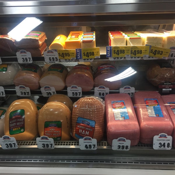 HEB Grocery Store in Edinburg