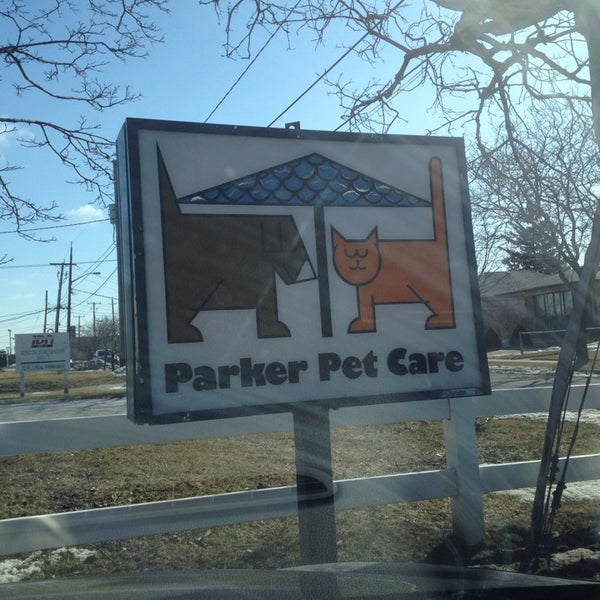 Pets parking. Пета Паркер.