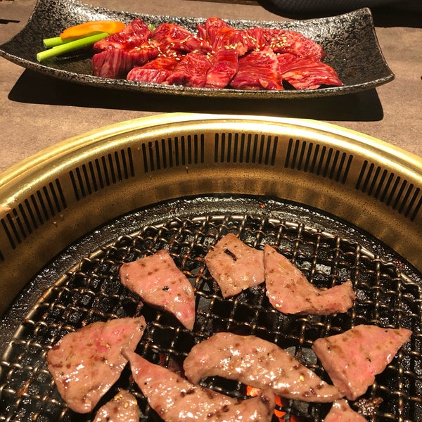 炭火焼肉徳重離宮 植田区 植田西2 408