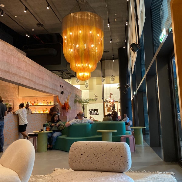 Lulu & The Beanstalk Café