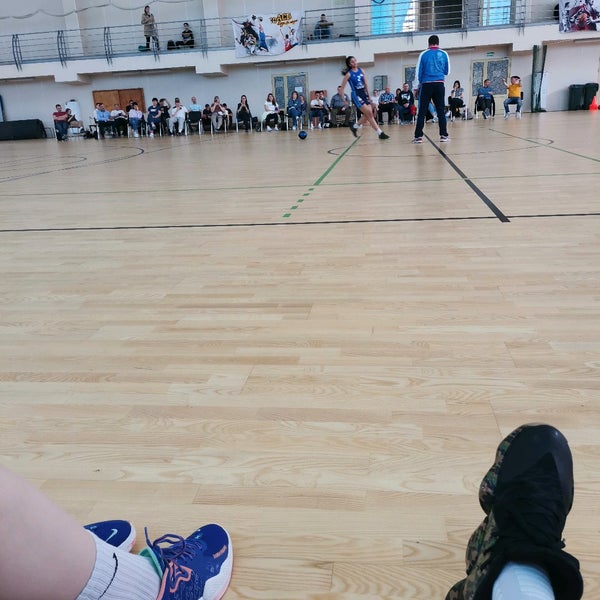 Двейрина лесгафта. Нгу им лесгафта внутри. Манеж лесгафта. Манеж лесгафта. Нгу лесгафта манеж.