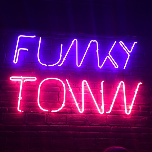 Funky town cartel. Фанкей Таун. Funky аватарка.