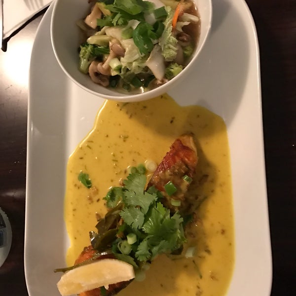 Yellow curry with salmon