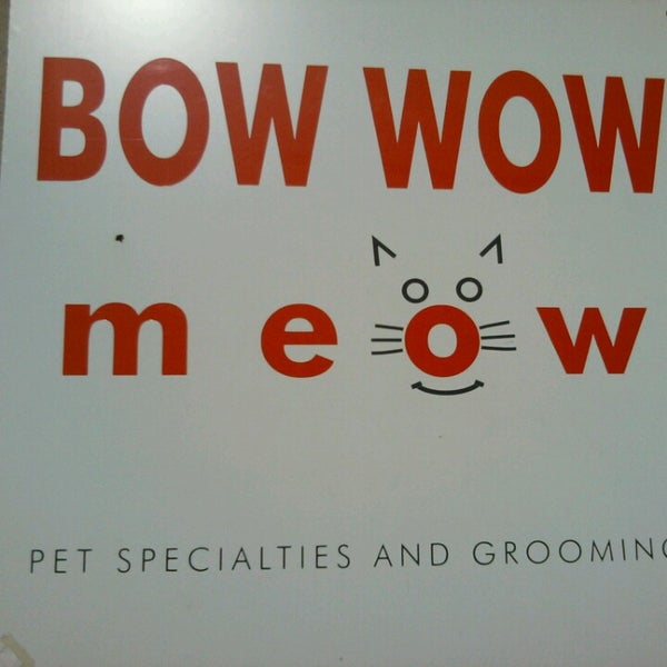 รูปภาพถ่ายที่ Bow Wow Meow SF โดย Mel S. เมื่อ 5/15/2015