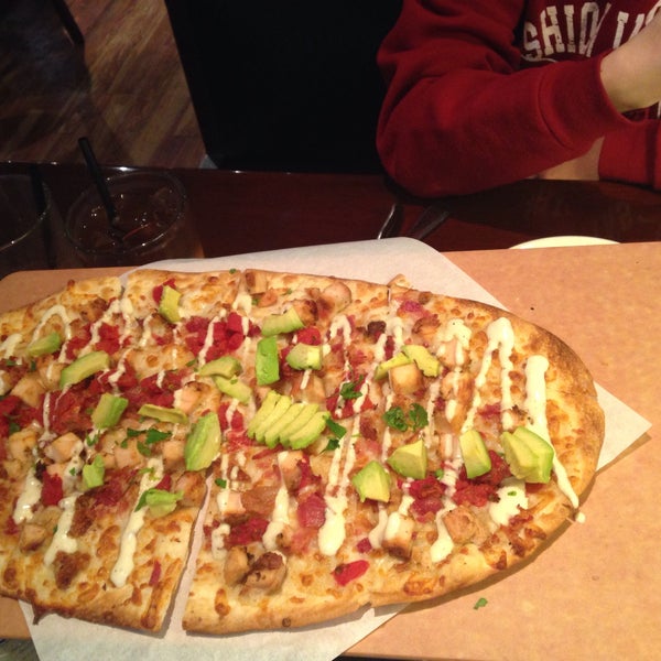 Photo taken at BJ&#39;s Restaurant &amp; Brewhouse by Rawleigh H. on 2/19/2015