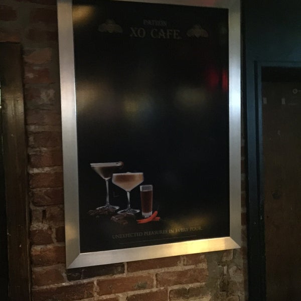 2/28/2017에 Michael R.님이 JR&#39;s Bar &amp; Grill에서 찍은 사진