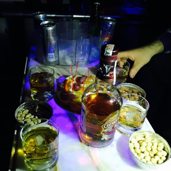 Foto tomada en I See Bar  por Mehmet M. el 11/21/2015