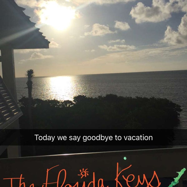 Foto tirada no(a) Pelican Cove Resort &amp; Marina por Jessica em 11/6/2015