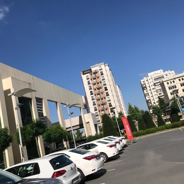 Photo taken at Altınbaş Üniversitesi by Ersin ÜNLÜ  on 7/26/2019
