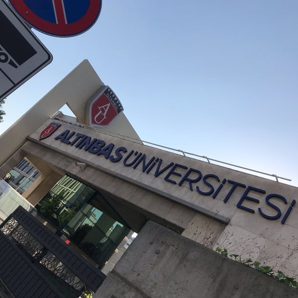 Photo taken at Altınbaş Üniversitesi by Ersin ÜNLÜ  on 7/29/2019