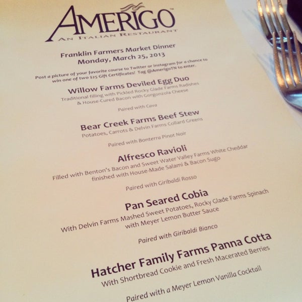 Снимок сделан в Amerigo Italian Restaurant пользователем Ryan C. 3/25/2013