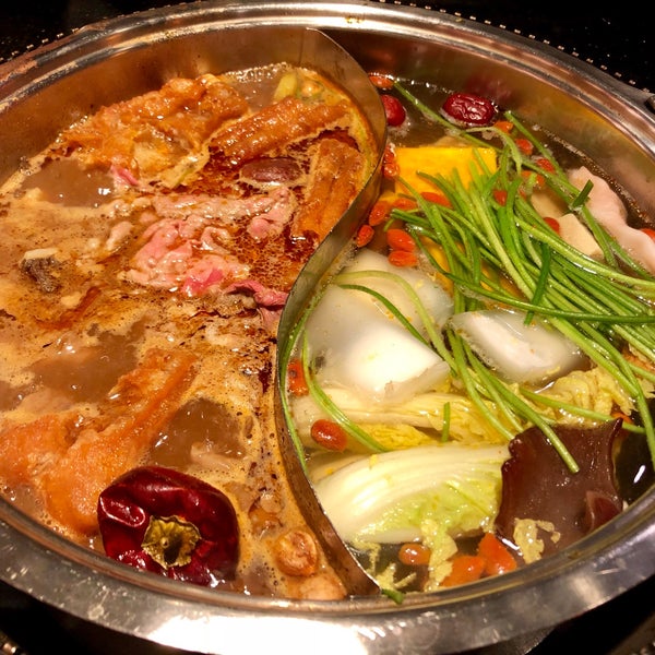 马辣顶级麻辣鸳鸯火锅