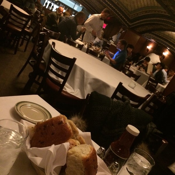 3/13/2015 tarihinde ⚔️D-Anthony ⚔️ziyaretçi tarafından Wolfgang&#39;s Steakhouse'de çekilen fotoğraf