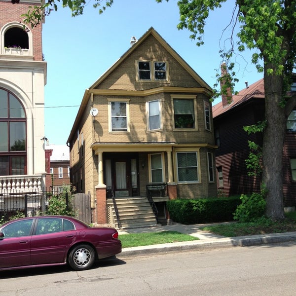 The Family Matters House North Side 1516 W Wrightwood Ave