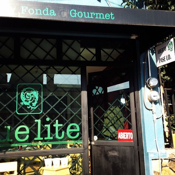 รูปภาพถ่ายที่ Quelite (Fonda Gourmet) โดย Quelite (Fonda Gourmet) เมื่อ 3/20/2014
