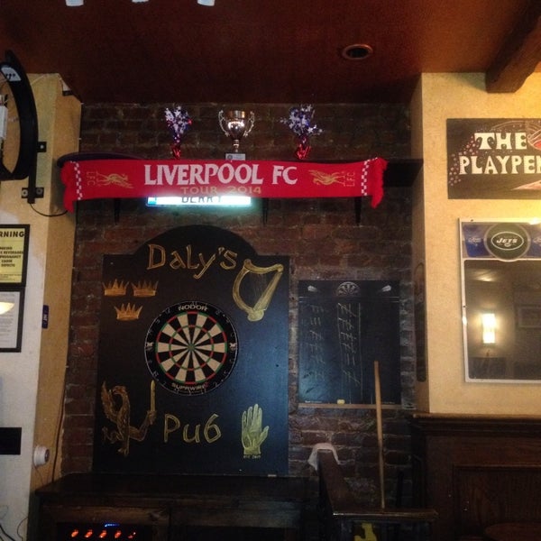 Great spot for Liverpool fans but they also play all other EPL matches. Outdoor seating, friendly staff and cheap drinks.
