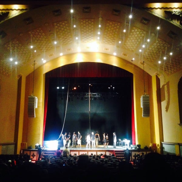 Photo taken at Teatro Alameda by Lil on 3/28/2015
