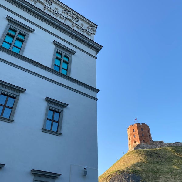 Foto tirada no(a) Gedimino Pilies Bokštas | Gediminas’ Tower of the Upper Castle por Steve V. em 6/11/2023