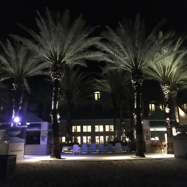5/4/2016에 Freddy F.님이 The Westin Grand Cayman Seven Mile Beach Resort &amp; Spa에서 찍은 사진