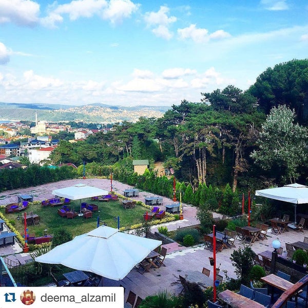 Foto diambil di Tarabya Bahçe oleh Garden Palas T. pada 8/28/2015