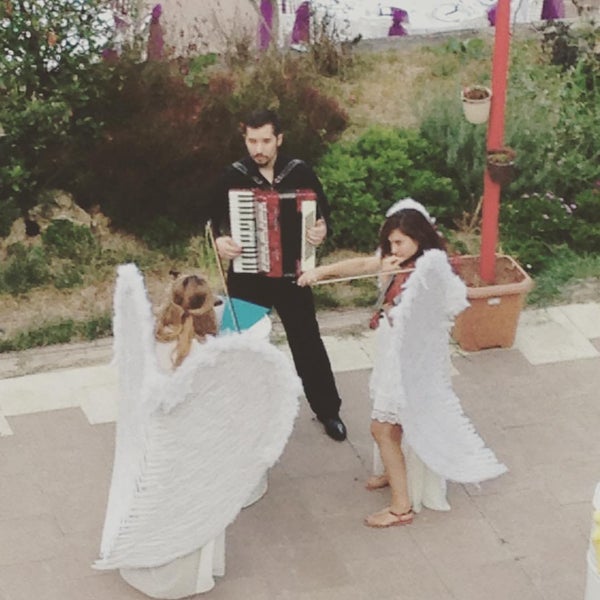 Foto diambil di Tarabya Bahçe oleh Garden Palas T. pada 8/29/2015