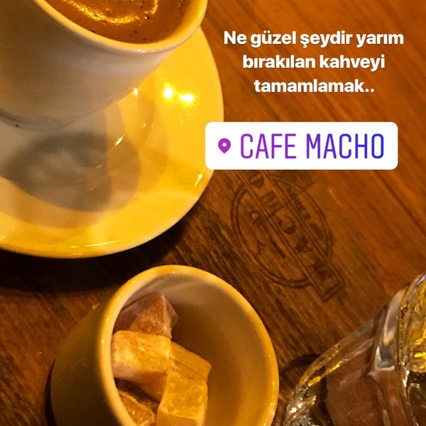 Foto diambil di Macho Cafe &amp; Bistro oleh ÖZGE A. pada 4/13/2018