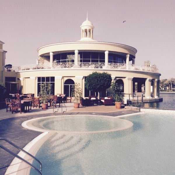Photo prise au Courtyard by Marriott Dubai, Green Community par Eun. S. le3/18/2015