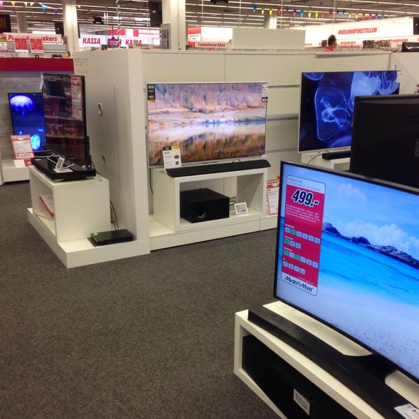 Foto tirada no(a) Media Markt por Femke D. em 4/9/2016