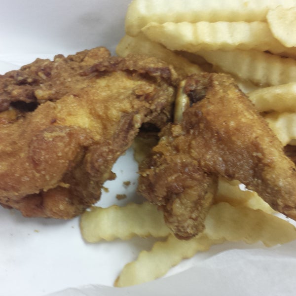 Maryland Fried Chicken 3 tips from 129 visitors